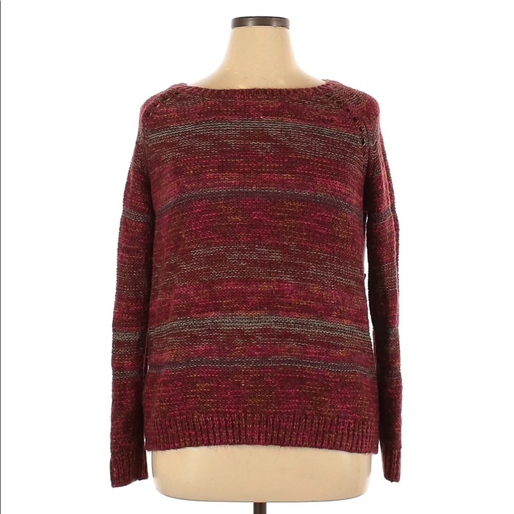 Multi color knit sweater only worn twice